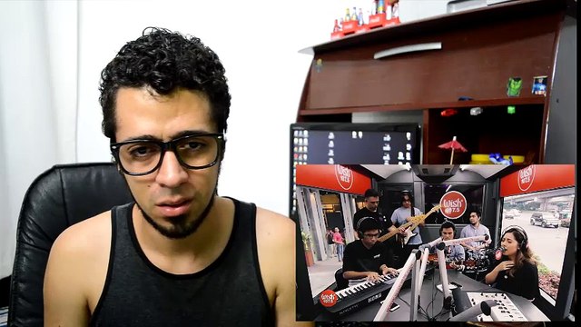 Moira Dela Torre performs Tagpuan LIVE on Wish 107.5 Bus REACTION