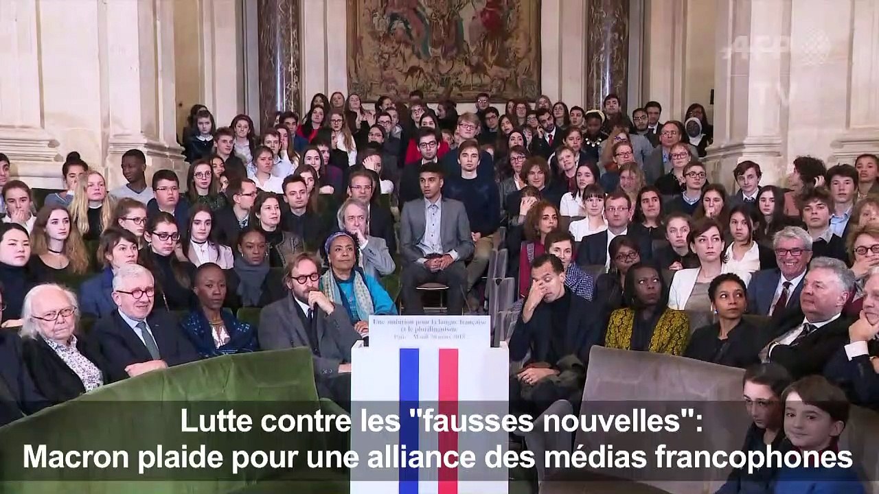 Macron pour une alliance de médias contre les fausses nouvelles