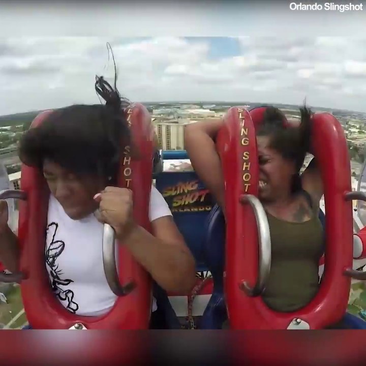 Je crois qu'elle n'a pas trop apprécié son petit tour en manège