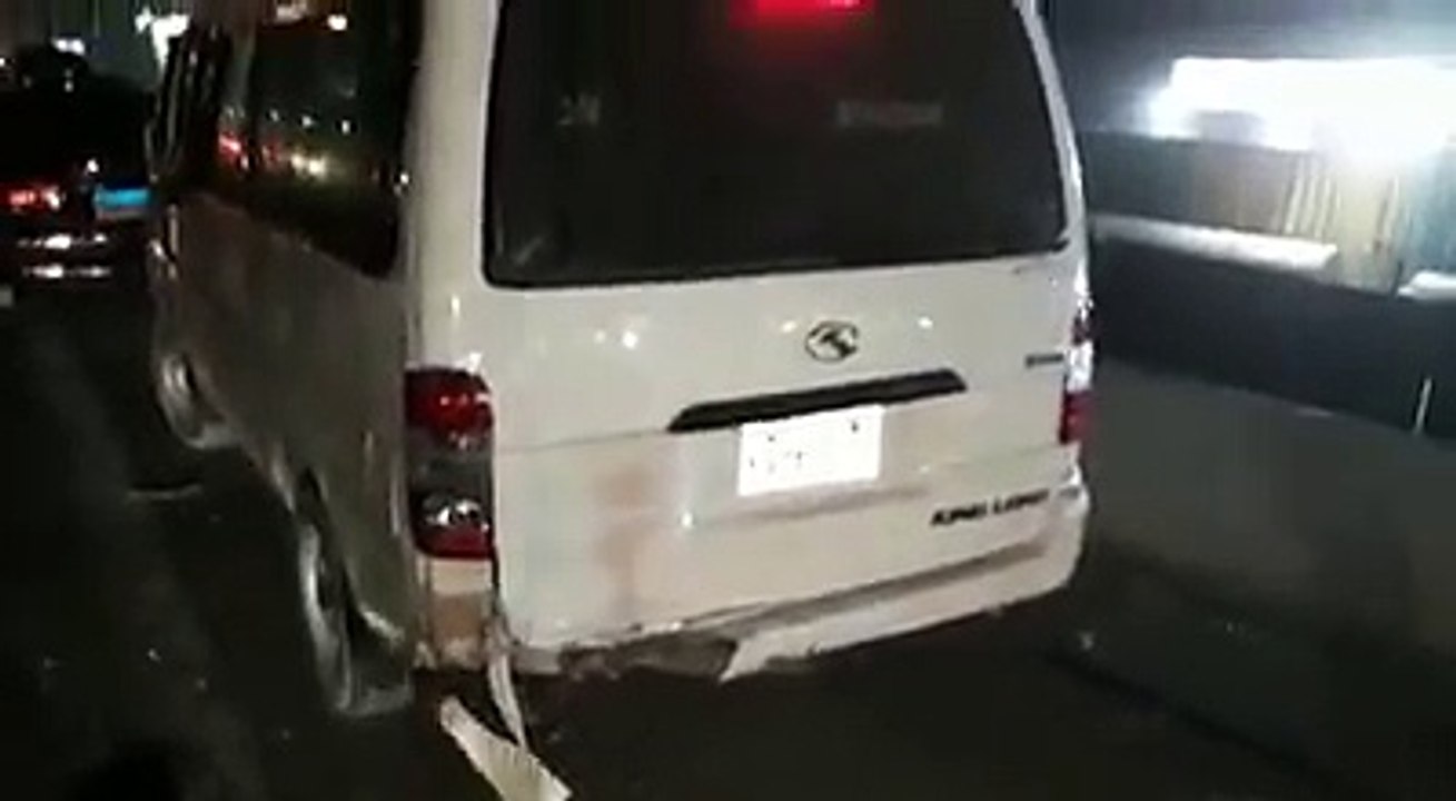 تعرض فريق "الصواريخ" صاحب مهرجان "لا لا" الى حادث مروع (فيديو)