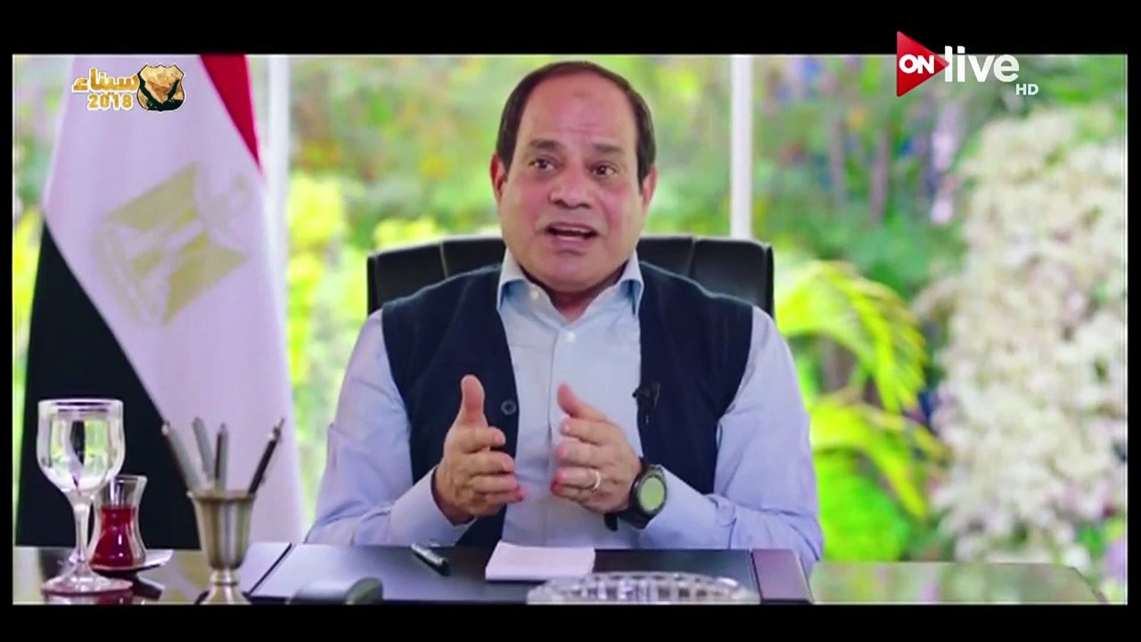 شاب: لا نشعر بإنجازات وعاوزين نعيش الحاضر..والرئيس: "بعمل للمستقبل عشان متقلش ضيعنا"