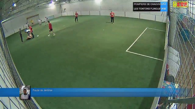 Faute de Jérôme - POMPIERS DE CHAUVIGNY Vs LES TONTONS FLINGUEURS - 20/03/18 20:00 - LIGUE 2