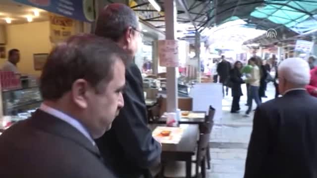 Arşiv) Hayatını Kaybeden Eski Büyükelçi ve Milletvekili Bölükbaşı'nın Arşiv Görüntüleri