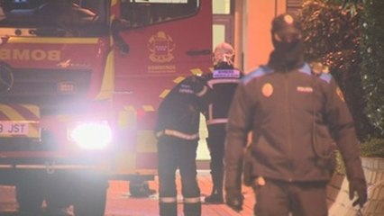 Mueren dos menores en incendio que pudo causar su padre antes de suicidarse
