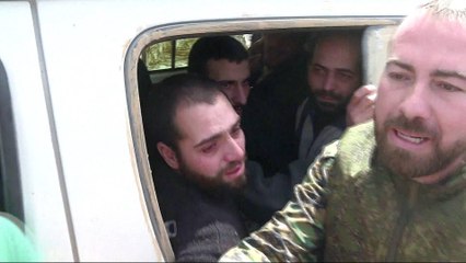 Deal allows Syrian rebels to evacuate town in besieged Ghouta