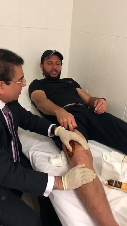 Shahid Afridi to sit out today due to knee injury