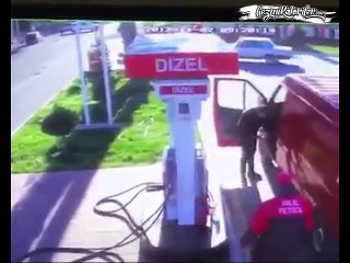 Mazotum Sana Gelmez Benzim Vereyim Abime Al Tadına Bak