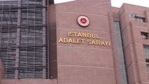 Bakırköy'de gerçekleştirilen Nevruz mitinginde PKK/PYD Terör Örgütü propagandası yapan 22 şüpheli İstanbul Cumhuriyet Başsavcılığı talimatıyla gözaltına alındı.