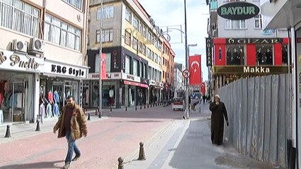 Kazı yapan işçiler ölümden döndü
