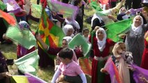 Öcalan lehine sloganlara Nevruz komitesi geçit vermedi