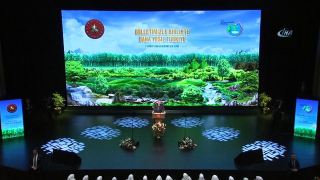 Cumhurbaşkanı Erdoğan: ' 'Defalarca ilan ettiğimiz operasyonlarımızın bundan sonraki hedefleri konusunda ileri geri konuşuyorlar. Münbiç'ten çıkmayacaklarmış. Sizin orada bulu