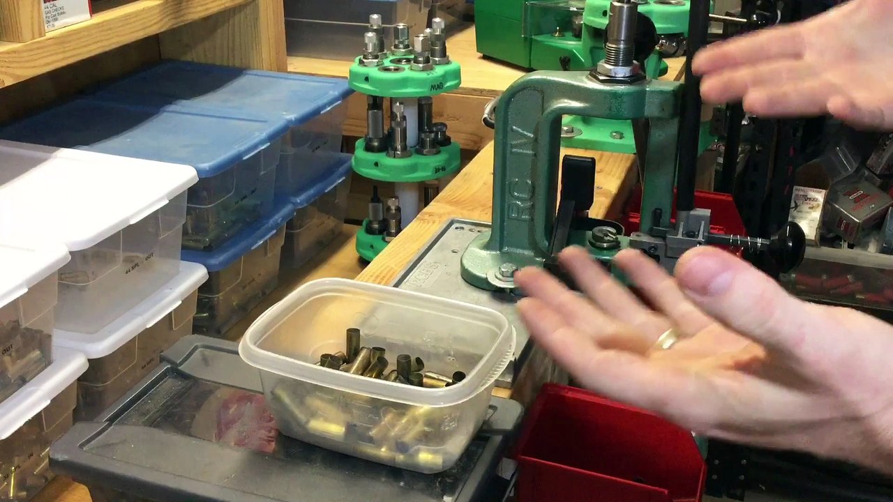 Wet tumbling brass with the Harbor Freight Rock Tumbler video Dailymotion