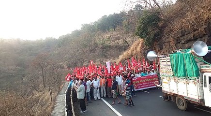 kisaan sabha morchya nashik to mumbai ( kasaara ghat )
