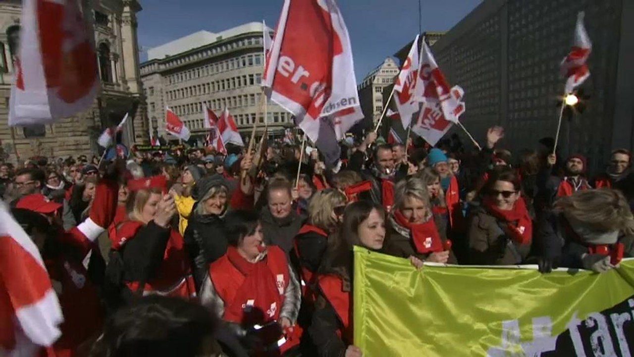 Warnstreiks legen vielerorts Nahverkehr lahm