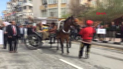 Manisa Şifalı Mesir Macunu Nevruz Ateşiyle Karıldı
