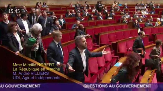 La ministre de la Justice a fait partir gauche et droite de l'Assemblée