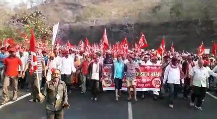 maharastra aadivasi kisaan sabha morchya nashik to mumbai 5