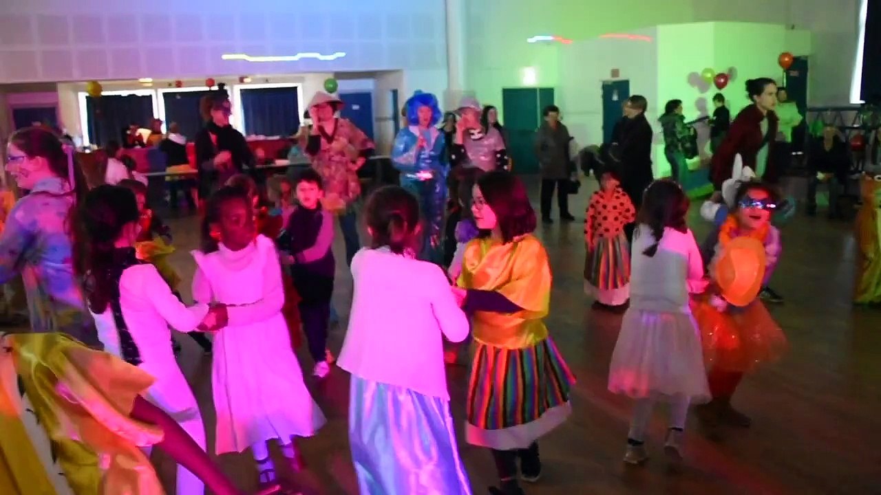 Paimpol. Bal des enfants ! Une grande fête des explosions de rires...