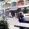 pattaya thailandia traffico moto macchine  pattaya Thailand traffic motorbike machines cars