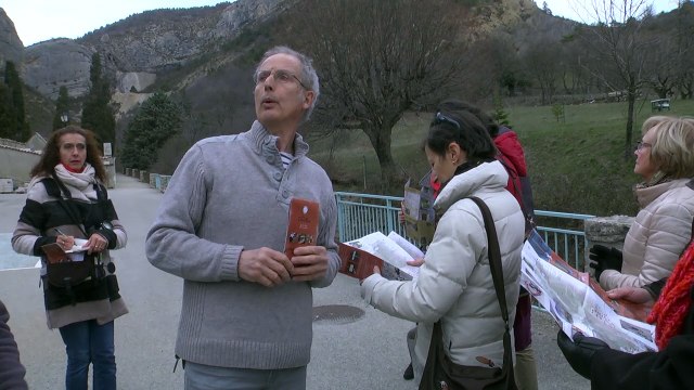 Alpes de Haute-Provence : Orpierre , un lieu d'escalade par excellence qui tient à le rester