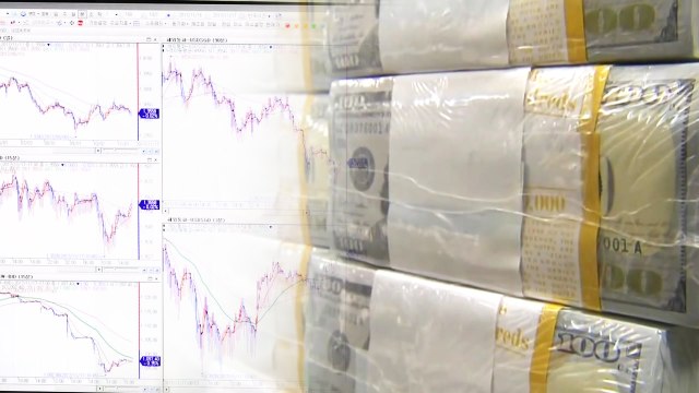 韓美 기준금리 역전...한국 경제에 미치는 영향은? / YTN