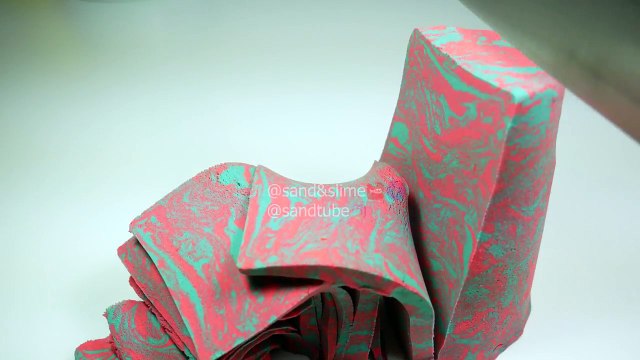 Oddly Satisfying Video | Cutting the mixed red & blue kinetic sand ~ asmr