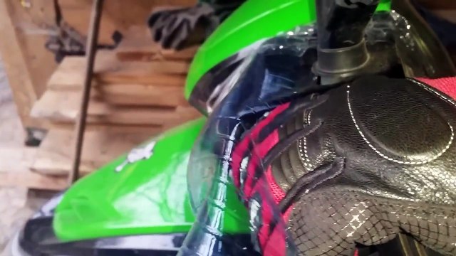 Jak szybko i za darmo zrobic owiewki na rece do motoru