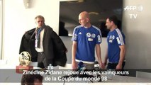 Zidane rejoue avec les vainqueurs de la Coupe du monde 98