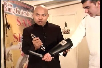 Jeet Kune Do with Michael Wong 3 - Lock and Hold 14