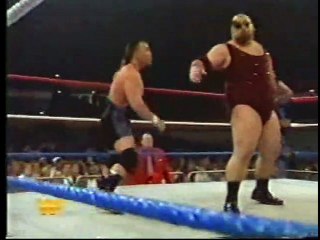 Bill vs Mantaur - WWF Superstars March 4, 1995