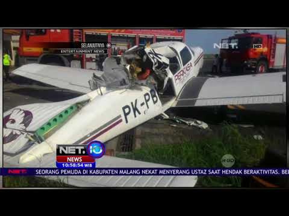Pesawat Latih Gagal manuver dan Jatuh  - NET 10