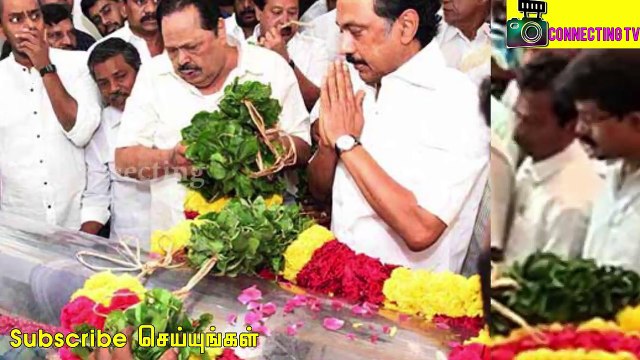 கண்ணீருடன் நின்ற சசிகலா ! நடராஜன் உடல் நல்லடக்கம் ! வெற்றியும் தேல்வியும் !