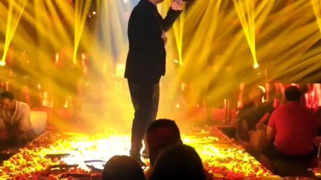 Πάνος Κιάμος - Τι λες να φταίει - Live 2016 Must Seaside Club HD