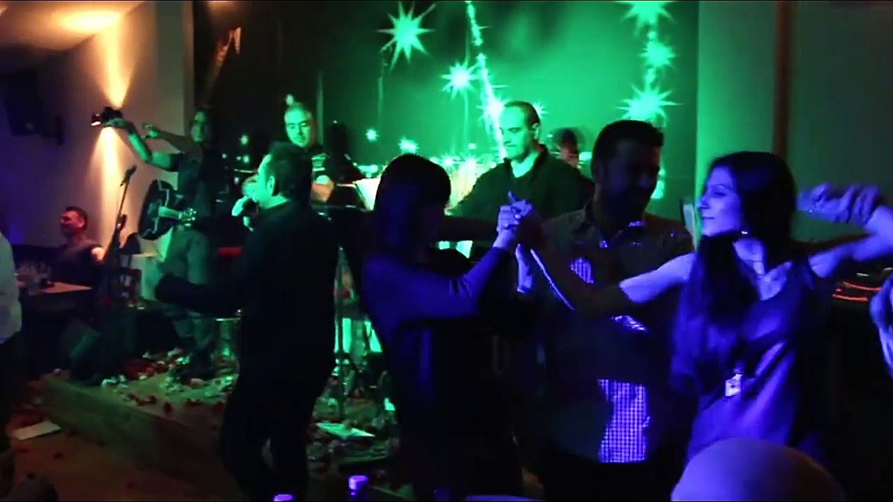 Χρήστος Μυλωνάς - Μια αγάπη δεν τελειώνει - Live 2016 HD