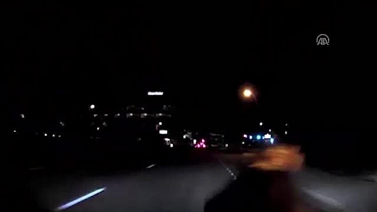 Uber'in Sürücüsüz Aracının Yayaya Çarpma Anı –