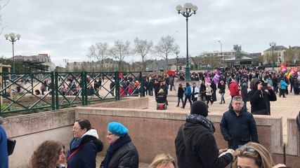Début de manifestation place Leclerc