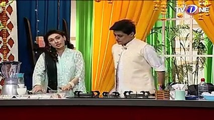 Make your clay and gray paste your face shiny at home naturally By Dr.Warda