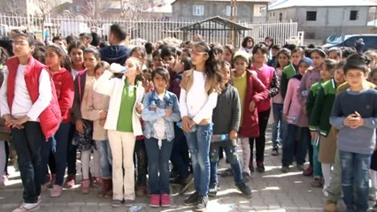 Minik yüreklerden “Su Hayattır” koreografisi