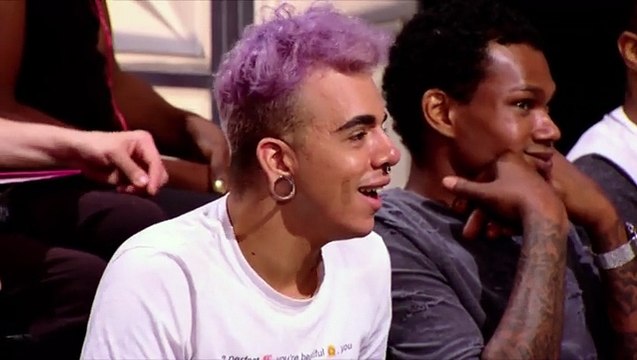 ‘Rock Bottom!’ ‘RuPaul’s Drag Race’ Star Admits Meth Relapse, Rehab Stint