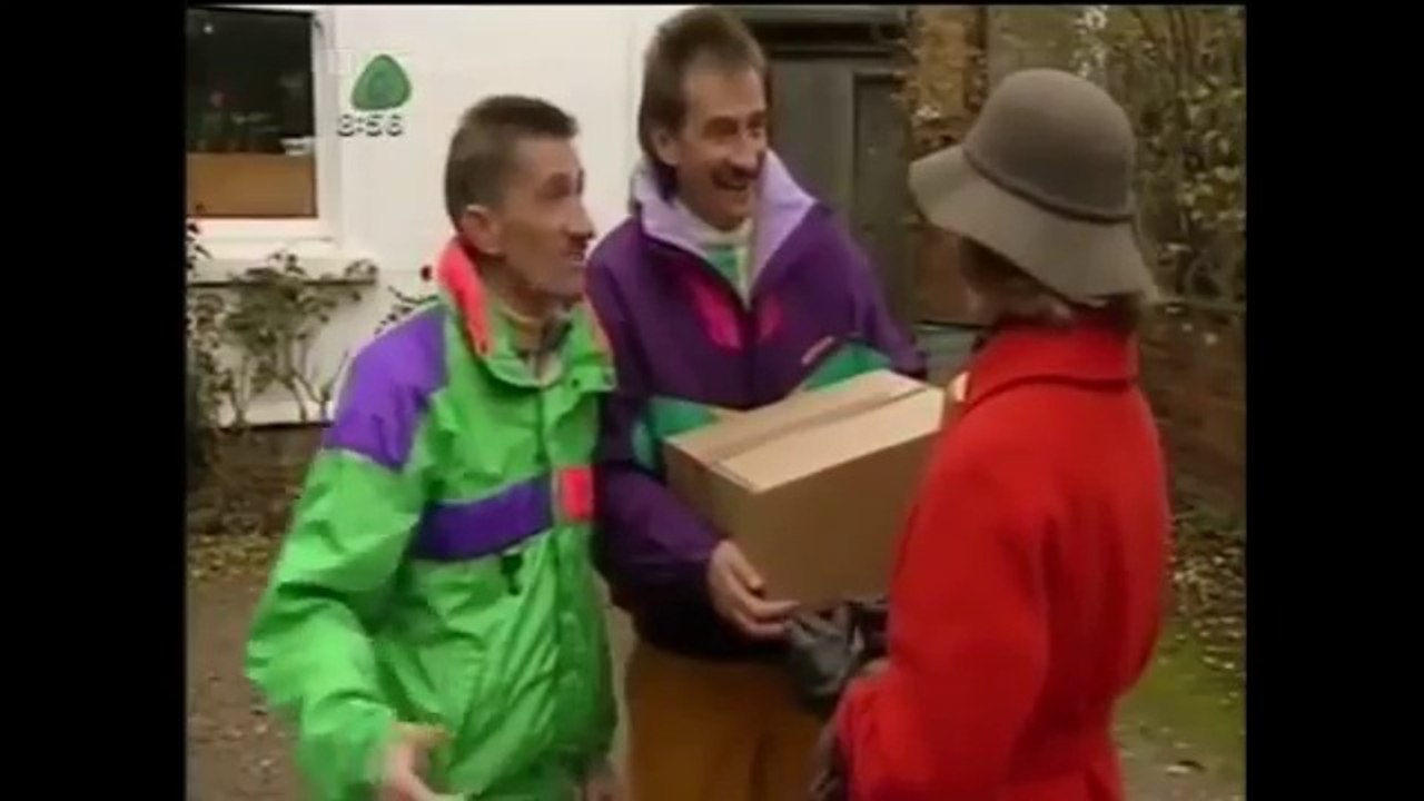 ChuckleVision - S6, E6: Party Planners