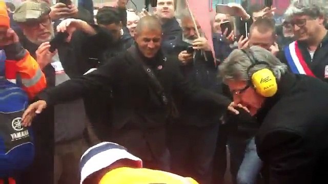 Jeudi noir: Regardez Jean-Luc Mélenchon qui veut tout faire péter, au propre comme au figuré - VIDEO