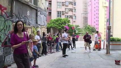 Street art makes a splash in Hong Kong