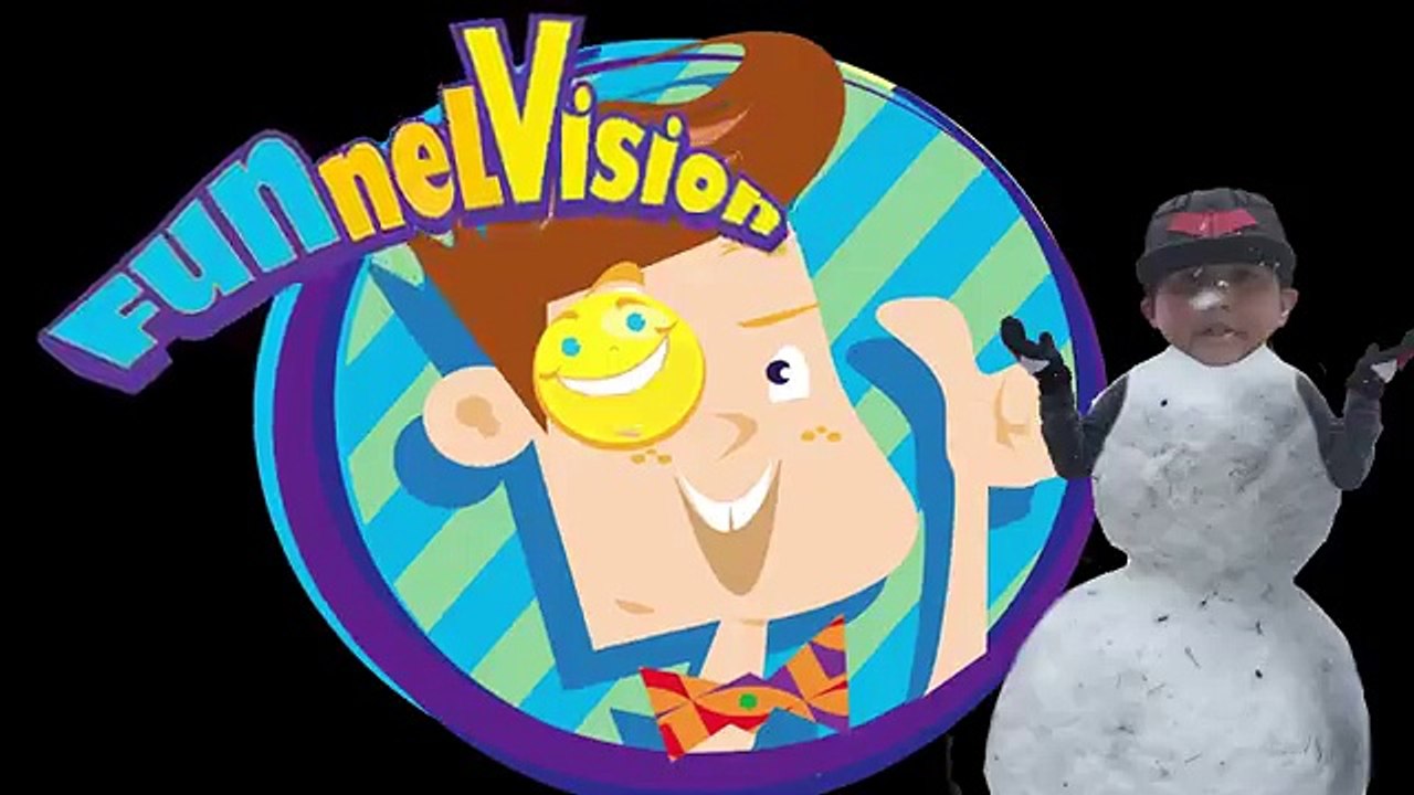 SNOW MUCH FUN! DON'T EAT YELLOW SNOW w- Puppy Oreo ❄️ Tilted Snowman ⛄ FUNnel Vision Snow Day Vlog