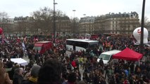 Dia de protestos na França