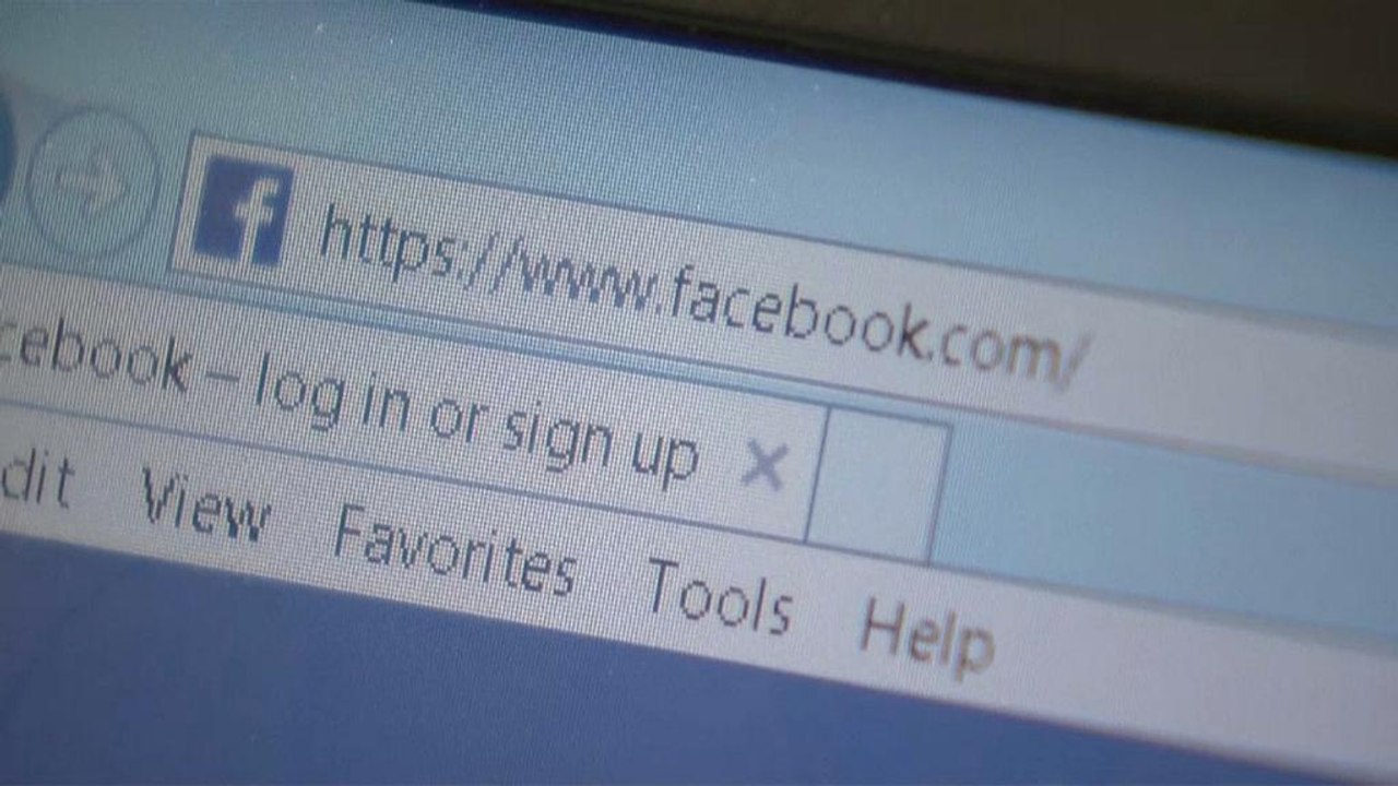 Nach Datenklau: User reagieren mit #deletefacebook