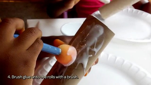 How To Make Toilet Paper Roll Glitter Napkin Rings - DIY Crafts Tutorial - Guidecentral