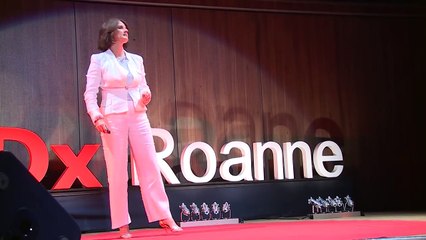 Les secrets des grands orateurs pour plus d'impact et d'influence _ Veronique LEROY _ TEDxRoanne