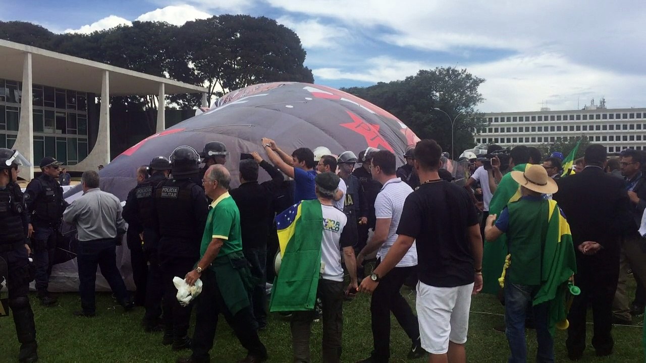 Protestos no STF