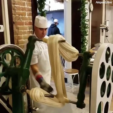 Comment sont fait les traditionnels bonbons en sucre de canne