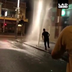 La bonne idée de passer sa tête dans un jet d'eau surpuissant... KO direct